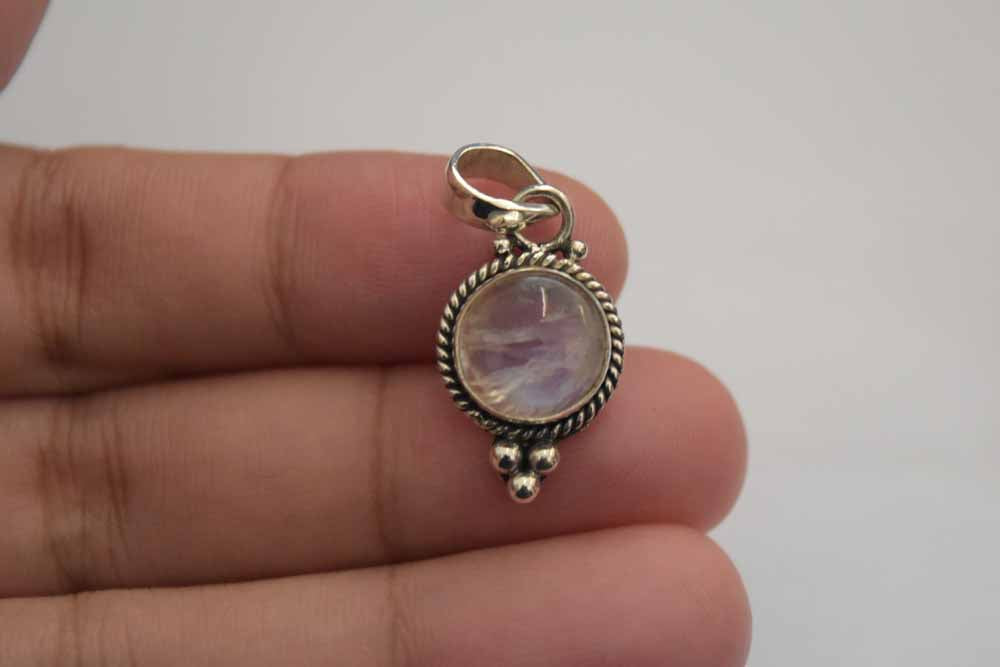 Moonstone Pendant .925 Sterling Silver