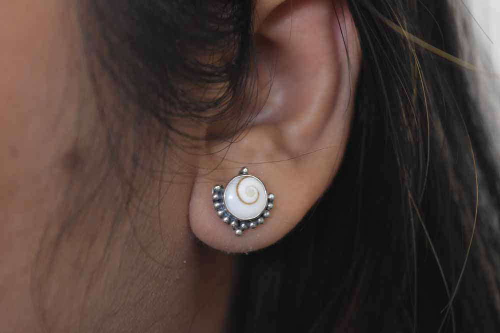 Shiva Shell Earring .925 Sterling Silver