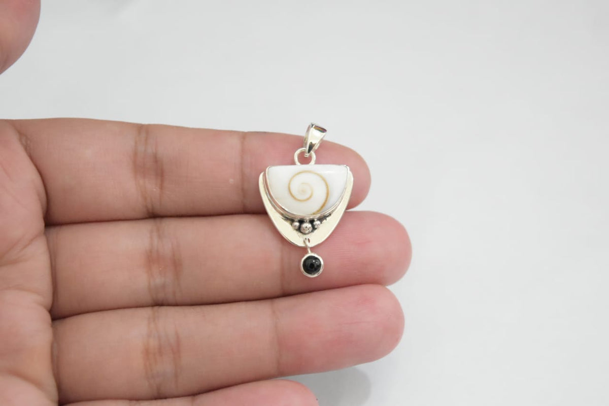 Shiva Shell Pendant .925 Sterling Silver