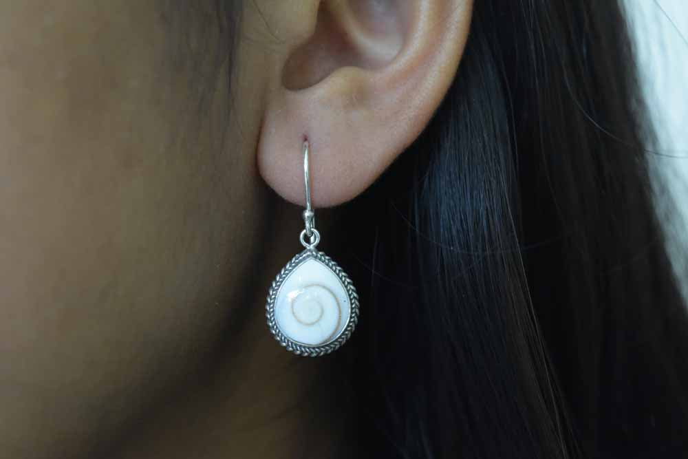 Shiva Shell Earring .925 Sterling Silver